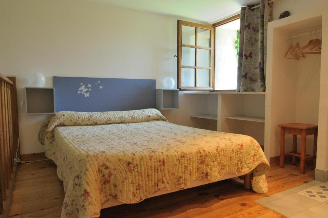 Mas Le Pont Des Aubes Bed & Breakfast ลีล-ซูร์-ลา-ซอร์ก ภายนอก รูปภาพ